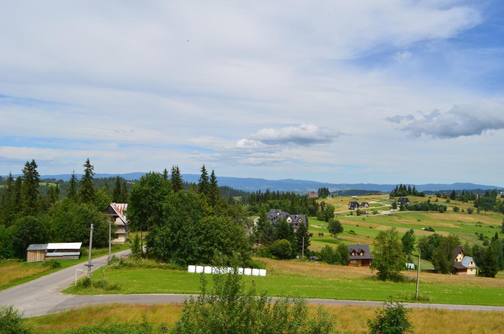 Goralsko Manufaktura Hotel Bukowina Tatrzańska Buitenkant foto